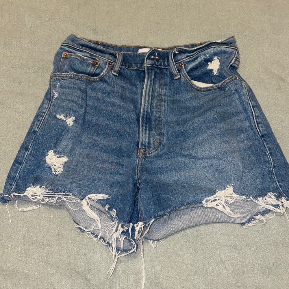 Curve love high rise 4 inch mom shorts